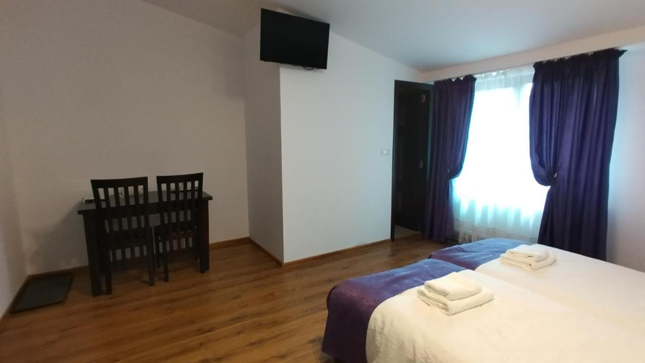 La Amy Apartment Pangarati ภายนอก รูปภาพ