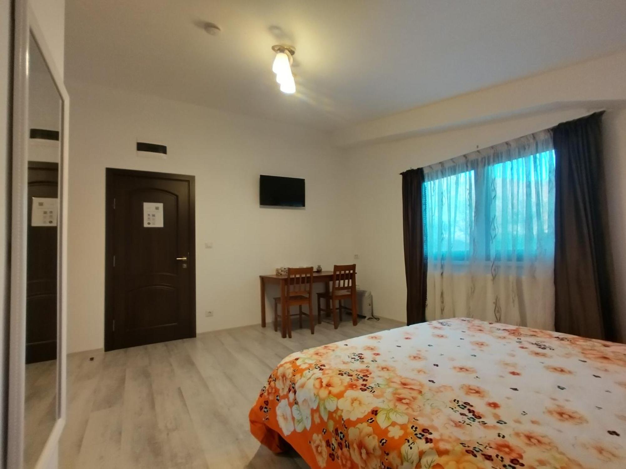La Amy Apartment Pangarati ภายนอก รูปภาพ